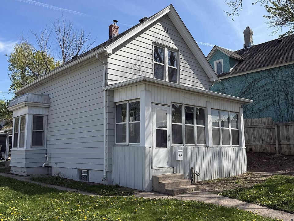 1st image of 879 Conway St