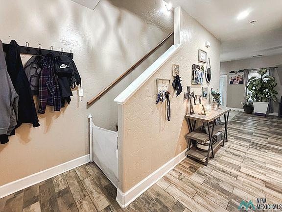 4th image of 1304 Sorrento Dr