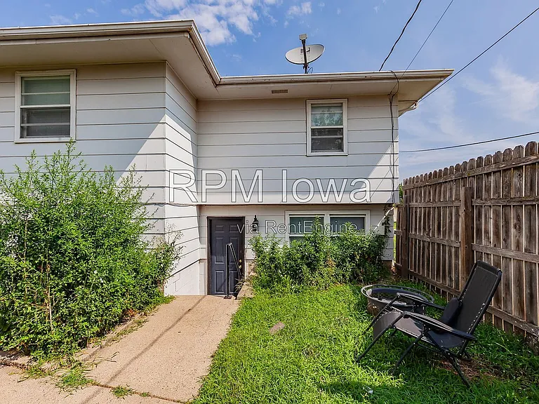 1607 NW 2nd St #1607 — Photo 12