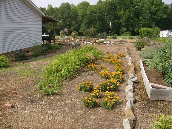 Side Yard Garden