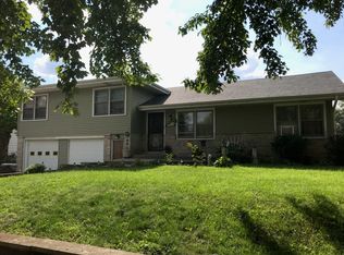 2415 S 11th St, Terre Haute, IN 47802