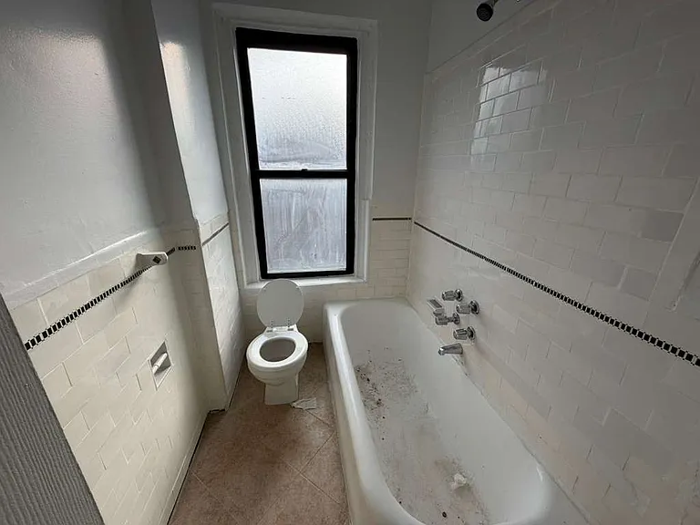 494 Jackson Ave #3B — Photo 19