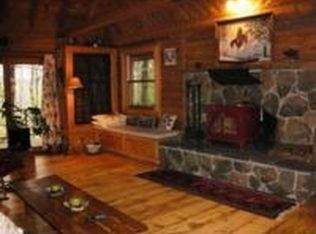 40 Lovers Ln, Princeton, MA 01541