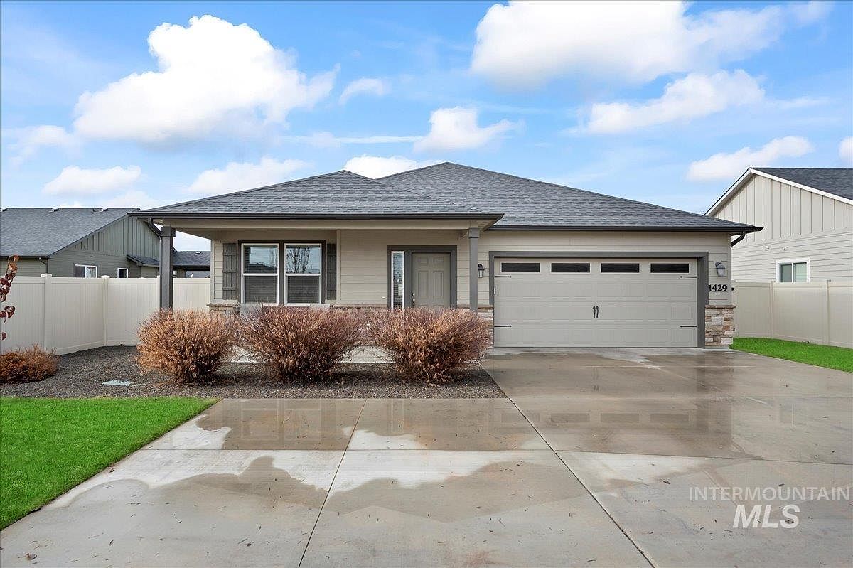 1429 N Steens Ave, Kuna, ID 83634 Zillow
