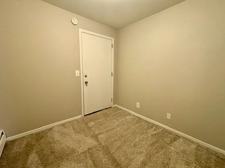 Oak Valley Apartments — Photo 84