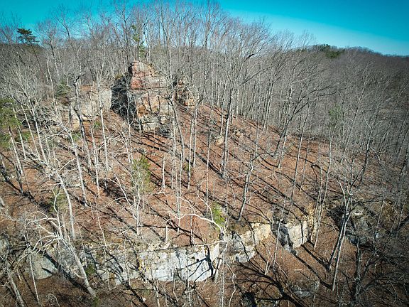 2nd image of 1 Whispering Woods Rd