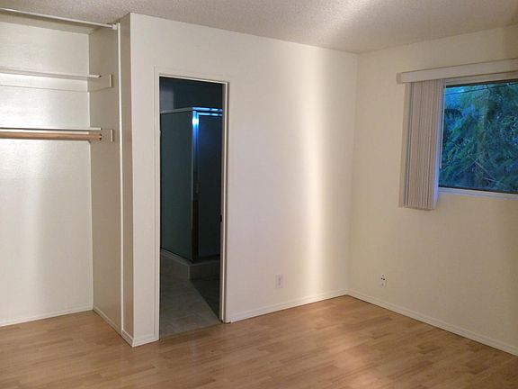 Master Bedroom en suite 
