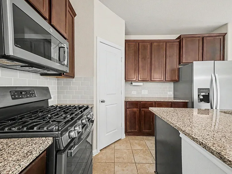 17406 Tidewater Cypress Trl — Photo 8