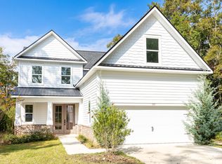 151 Redfish Point Dr, Freeport, FL 32439