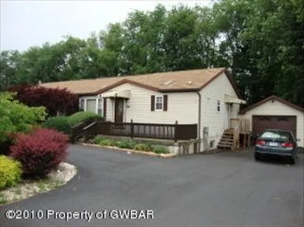 594 N Main St, Plains, PA 18705