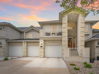 5919 S Grand Lodge Pl, Sioux Falls, SD, 57108