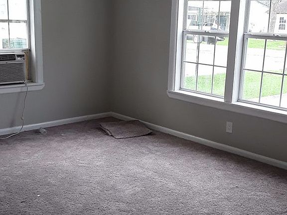 3rd image of 3440 Cherry Dr