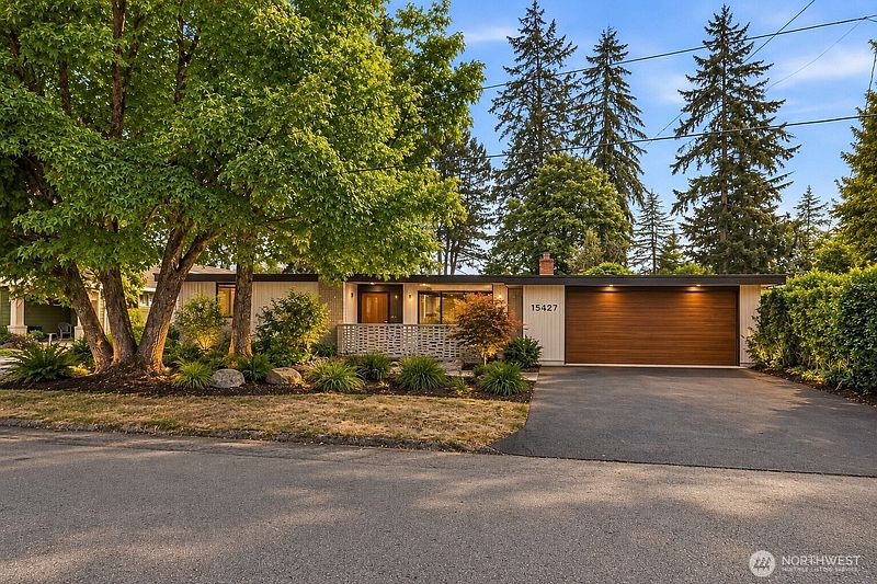 3rd image of 15427 SE 9th Street