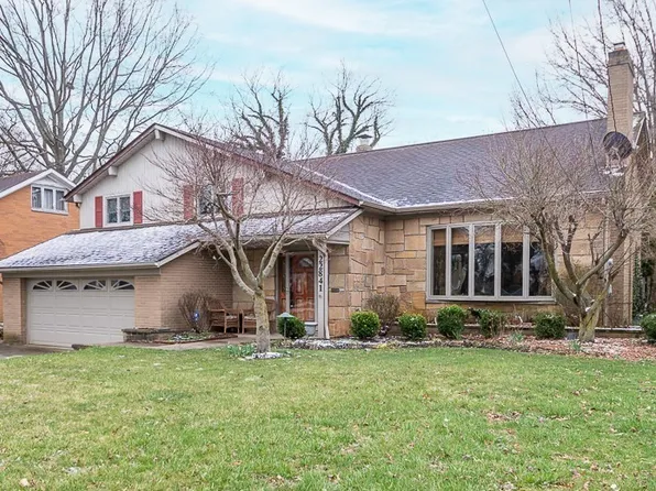 22841 Laramie Dr, Rocky River, OH 44116