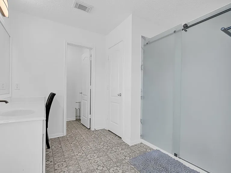 29207 Legends Hill Dr — Photo 12