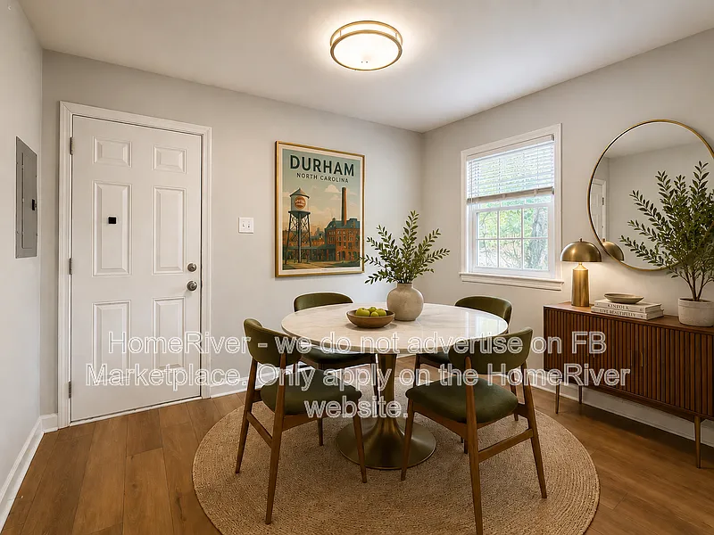 3 bed, 1.0 bath, 960 sqft, $1,350 — Photo 3