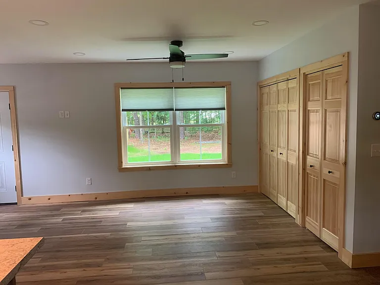 384 Shaker Rd #A — Photo 8