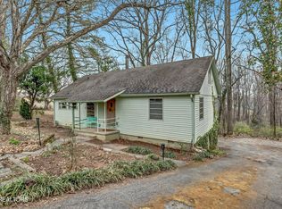 121 E Wadsworth Cir, Oak Ridge, TN 37830