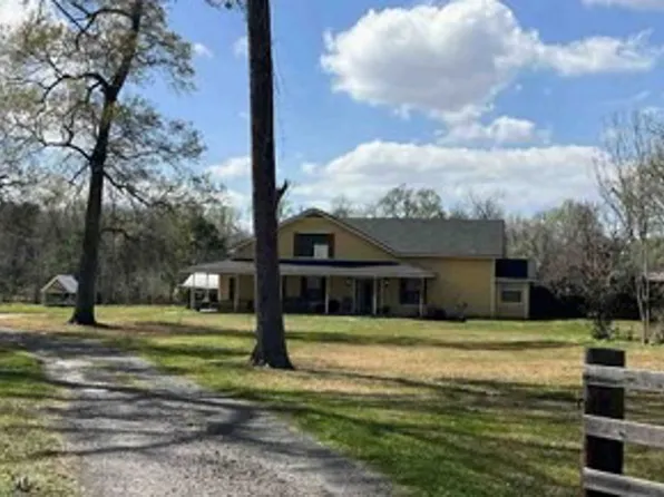 3717 Fm 1136, Orange, TX 77632