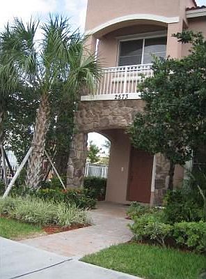 1st image of 2573 SW 82nd Ave #101