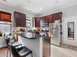 1615 N Wood St #3R, Chicago, IL 60622