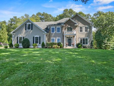 40 Sterling Ridge Court, Cheshire, CT, 06410