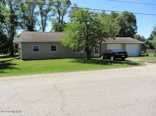 847 N Oak St, Evart, MI
