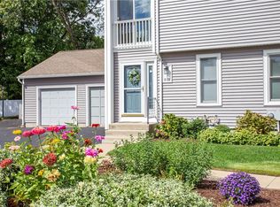 161 W Shore Rd APT B12, Warwick, RI 02889