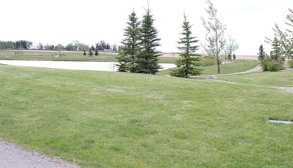 2nd image of 4009 Applewood Rd