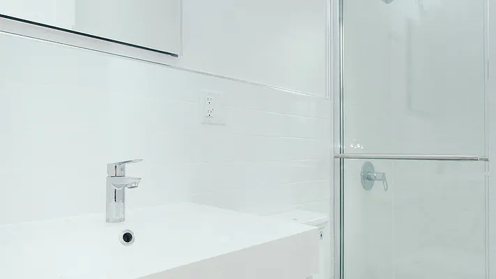 Rented by Nooklyn NYC LLC | media 38