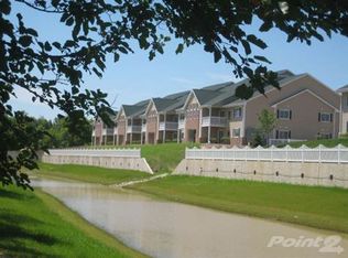 2789 Honey Creek Ct UNIT 605, East Troy, WI 53120