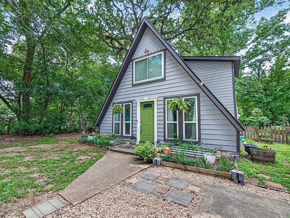 1st image of 27206 Springwood Dr