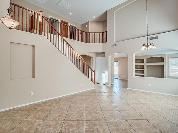 2nd image of 43954 W Lindgren Dr
