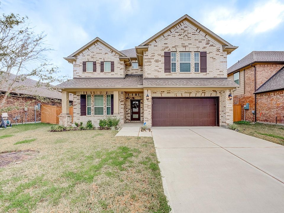 1st image of 10739 Cliffs View Dr
