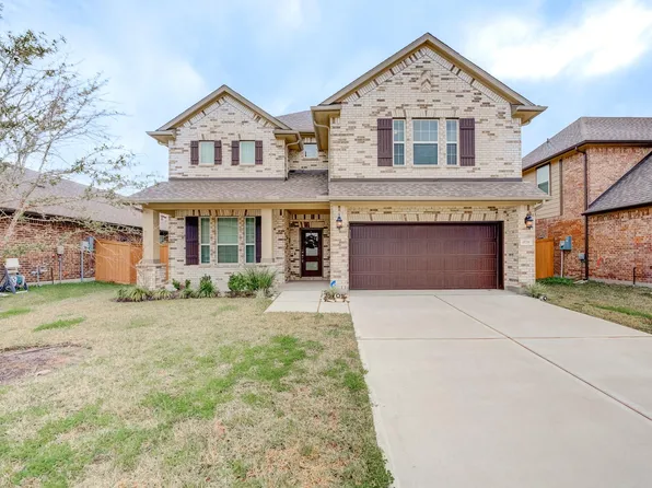 10739 Cliffs View Dr, Iowa Colony, TX 77583
