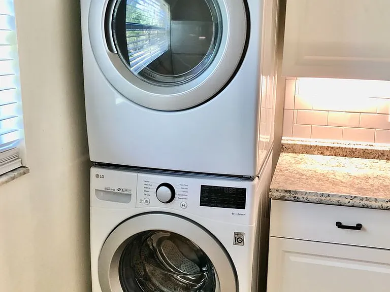 722 S Ingraham Ave — Photo 18