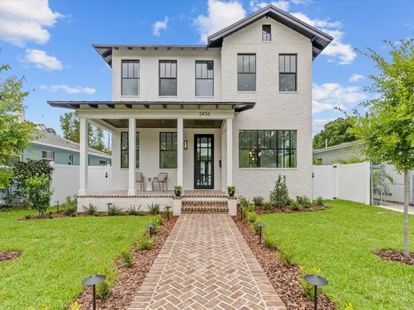 2436 Burlington Ave N, Saint Petersburg, FL 33713