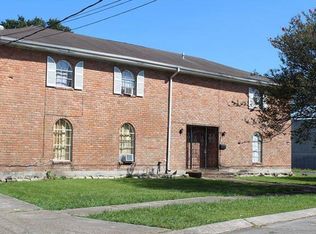 2703 Lexington Dr, Metairie, LA 70002