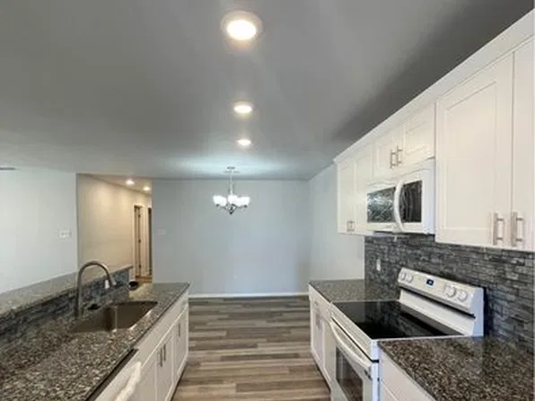 8511 10th St, Lubbock, TX 79416