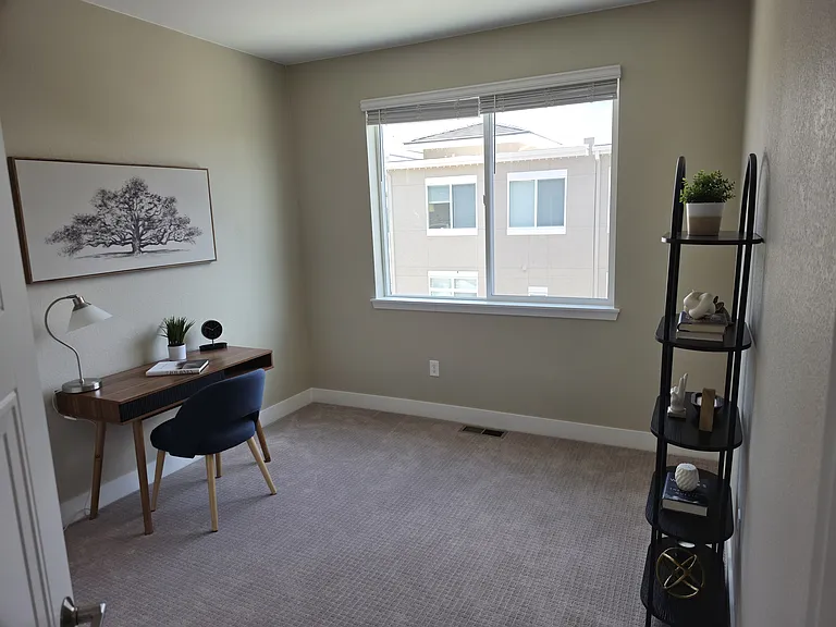 Second bedroom