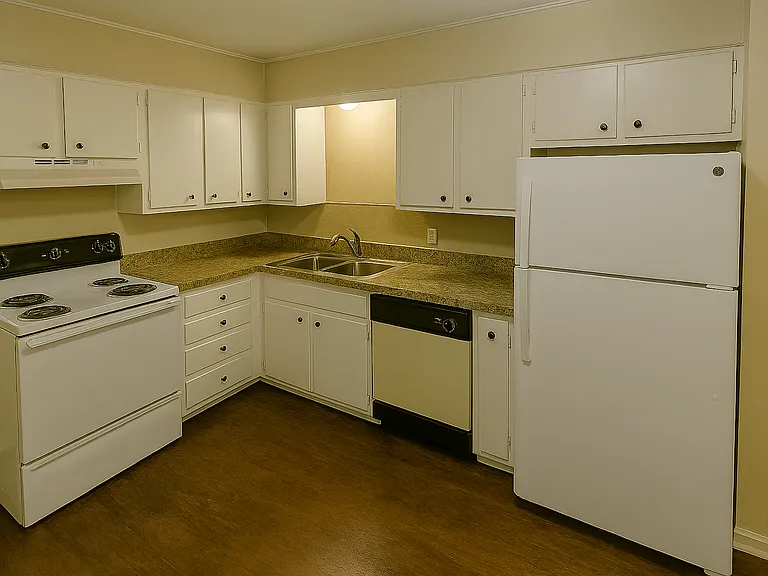 Holik Square Townhomes — Photo 5