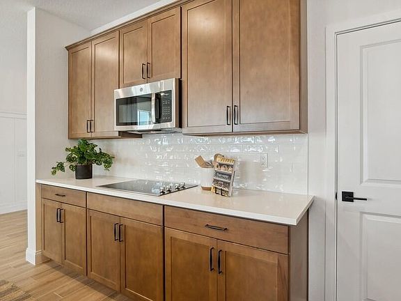 7th image of this home