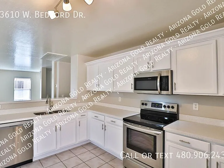 43610 W Bedford Dr — Photo 10