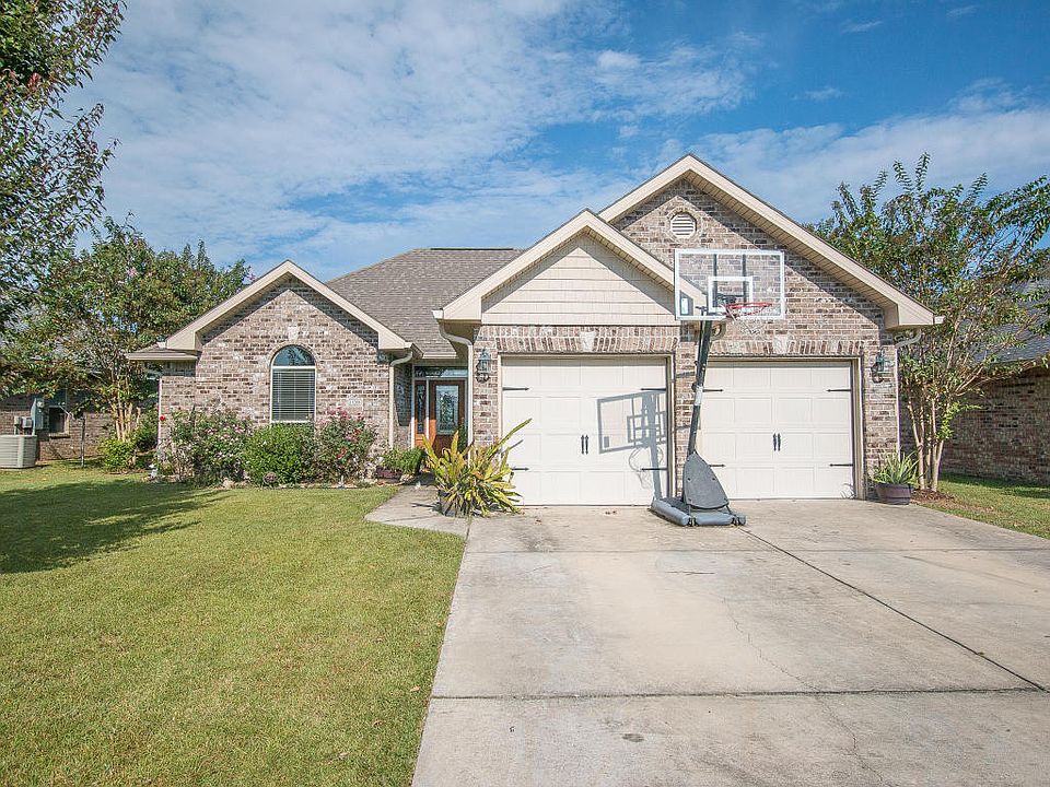 1st image of 13208 Sandy Brook Dr