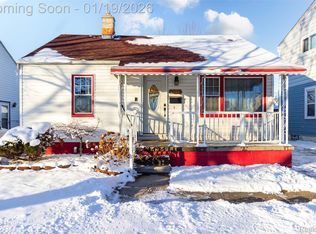 1644 Stewart Ave, Lincoln Park, MI 48146