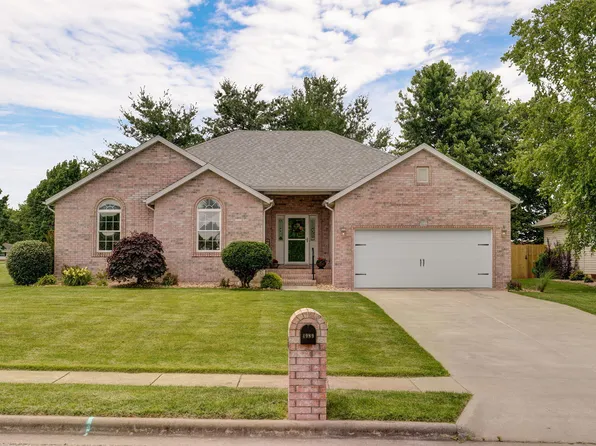 4989 S Tanager Avenue, Battlefield, MO 65619