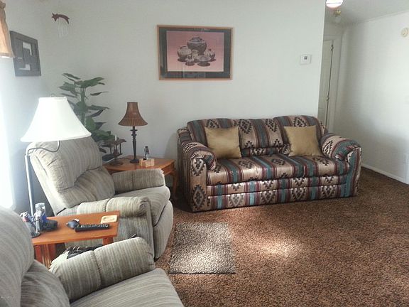 3rd image of 3714 N Michigan Ave