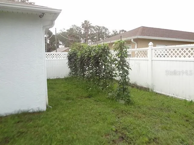 64 Rockefeller Dr — Photo 27