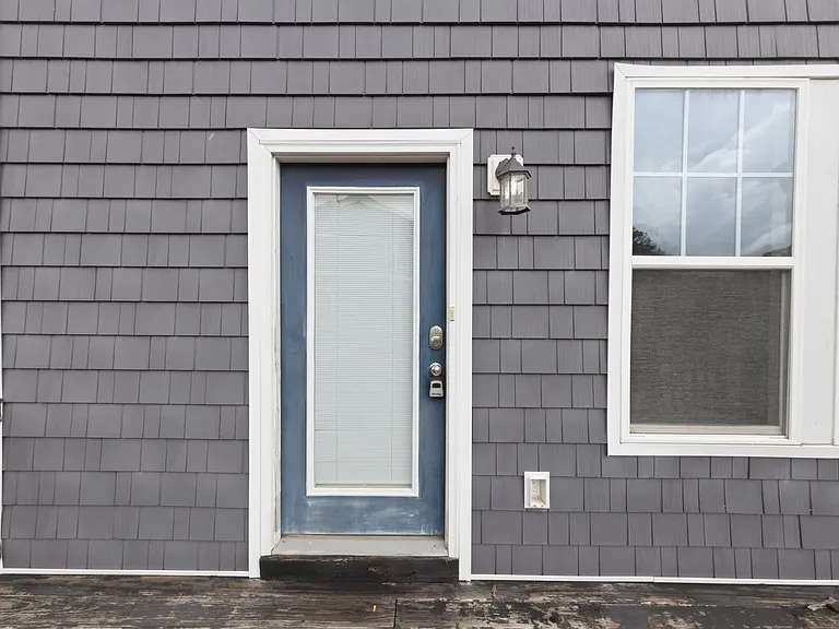 1502 Sharon Rd W — Photo 3