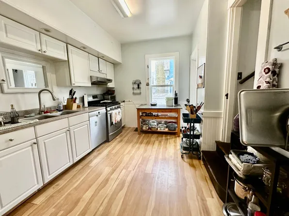 45 Davenport St, Cambridge, MA 02140